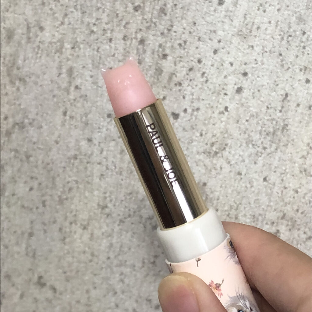 リップスティック トリートメント/PAUL & JOE BEAUTE/リップケアを使ったクチコミ（2枚目）