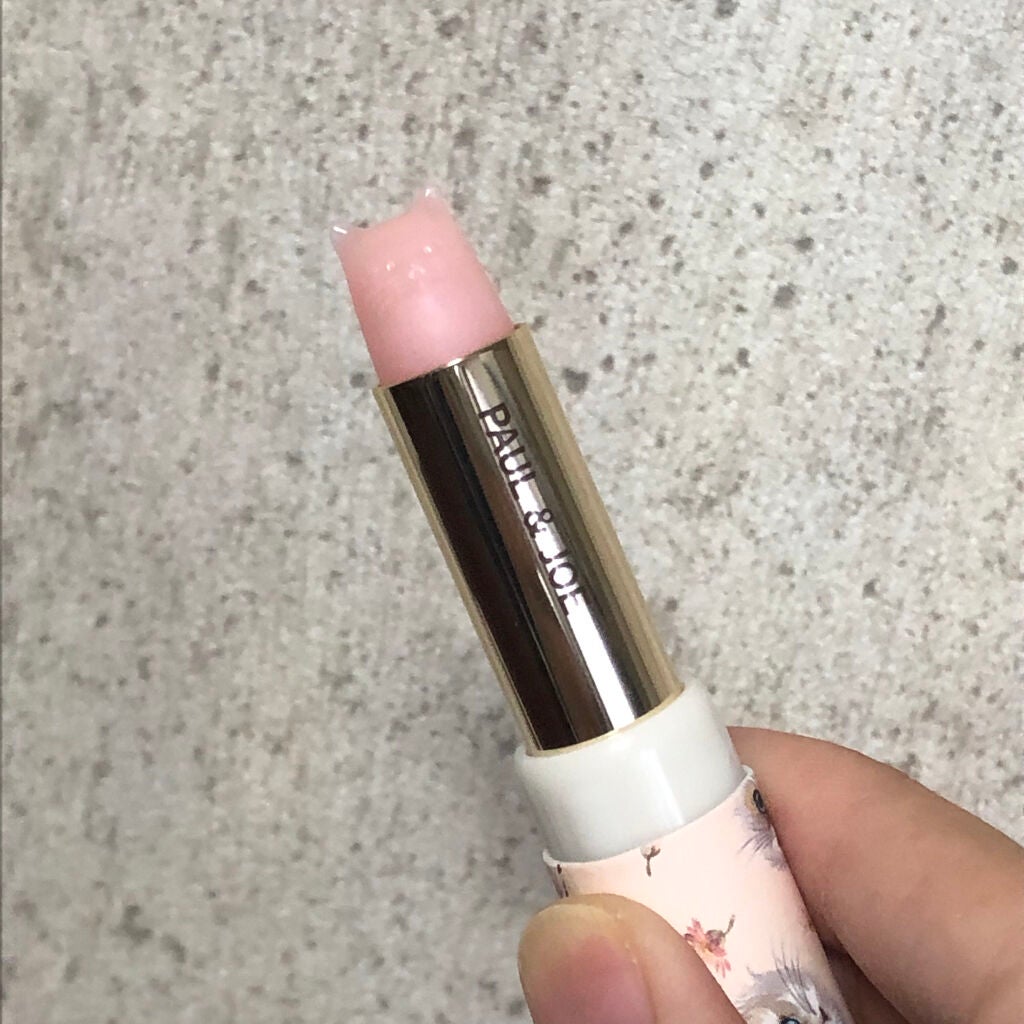 リップスティック トリートメント/PAUL & JOE BEAUTE/リップケアを使ったクチコミ(2枚目)