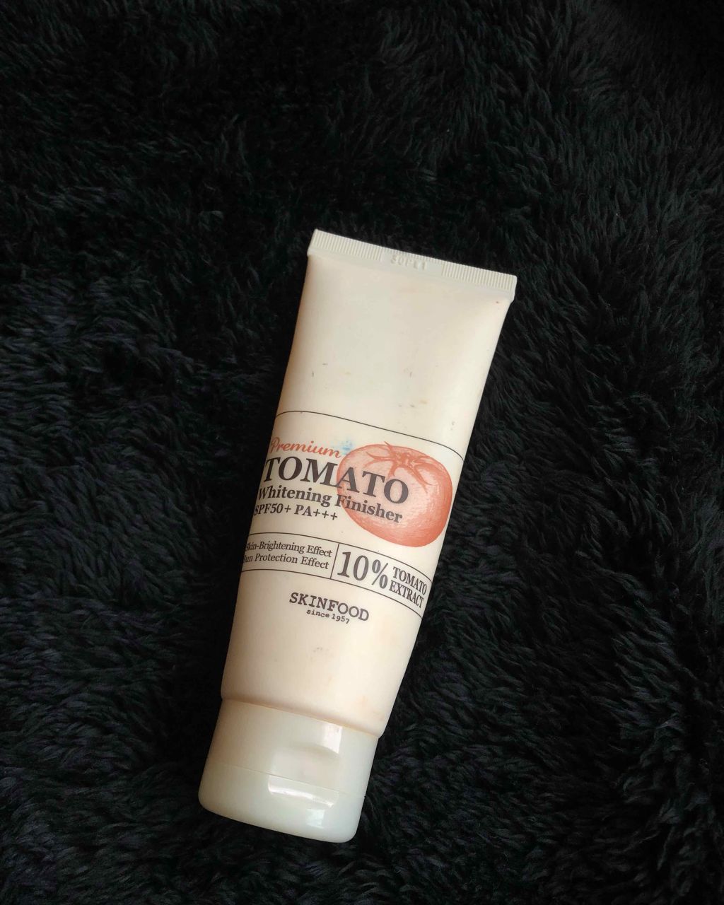 プレミアムトマト ブライトニング フィニッシャー/SKINFOOD/化粧下地を使ったクチコミ(1枚目)