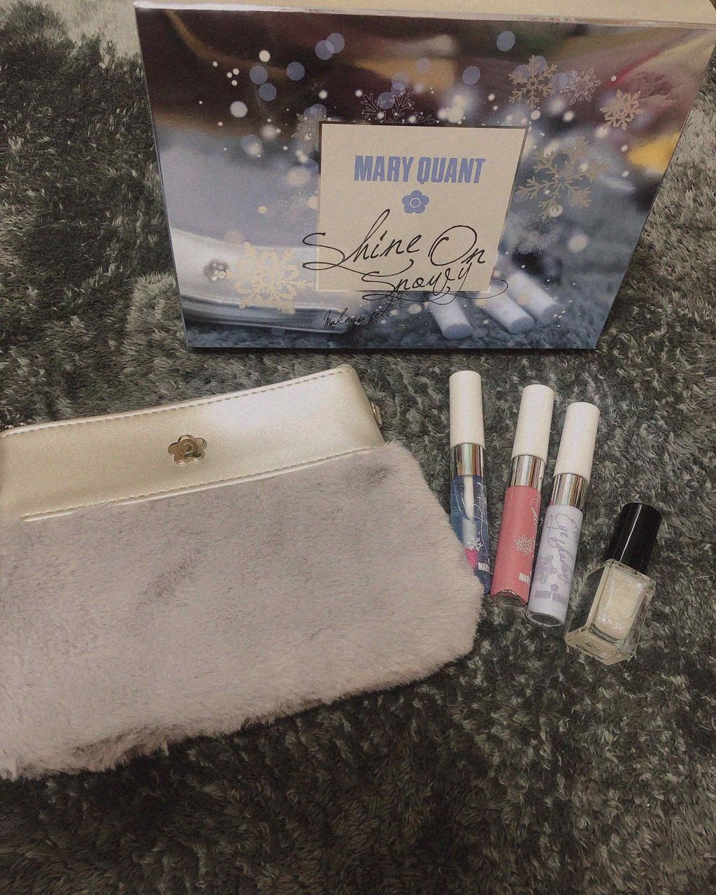 シャイン オン スノーウィ メークアップ セット/MARY QUANT/メイクアップキットを使ったクチコミ（1枚目）