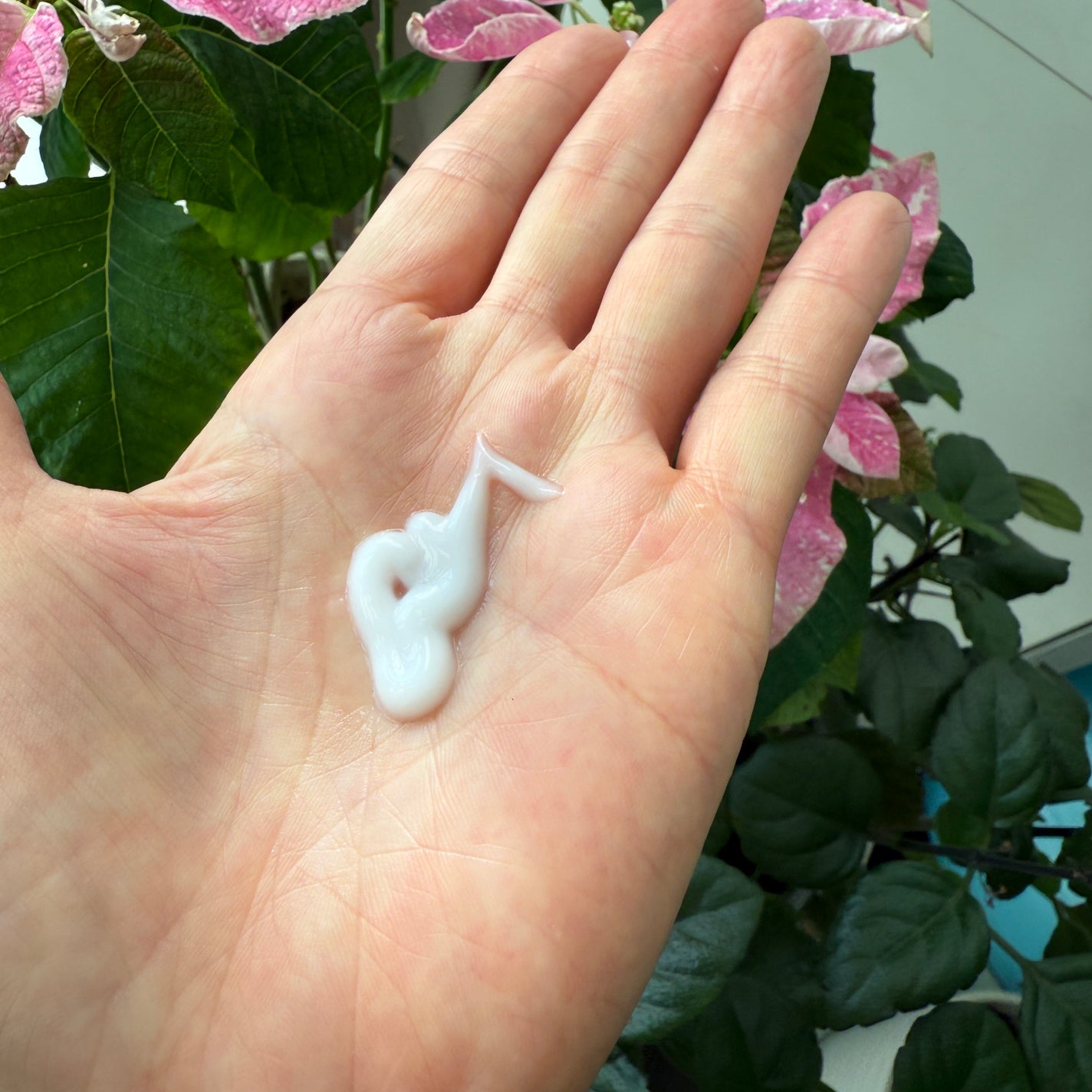 Shiho Arai on LIPS 「スキンケアブランド「ハノン」のクレンジングミルクお試しさせてい..」(3枚目)