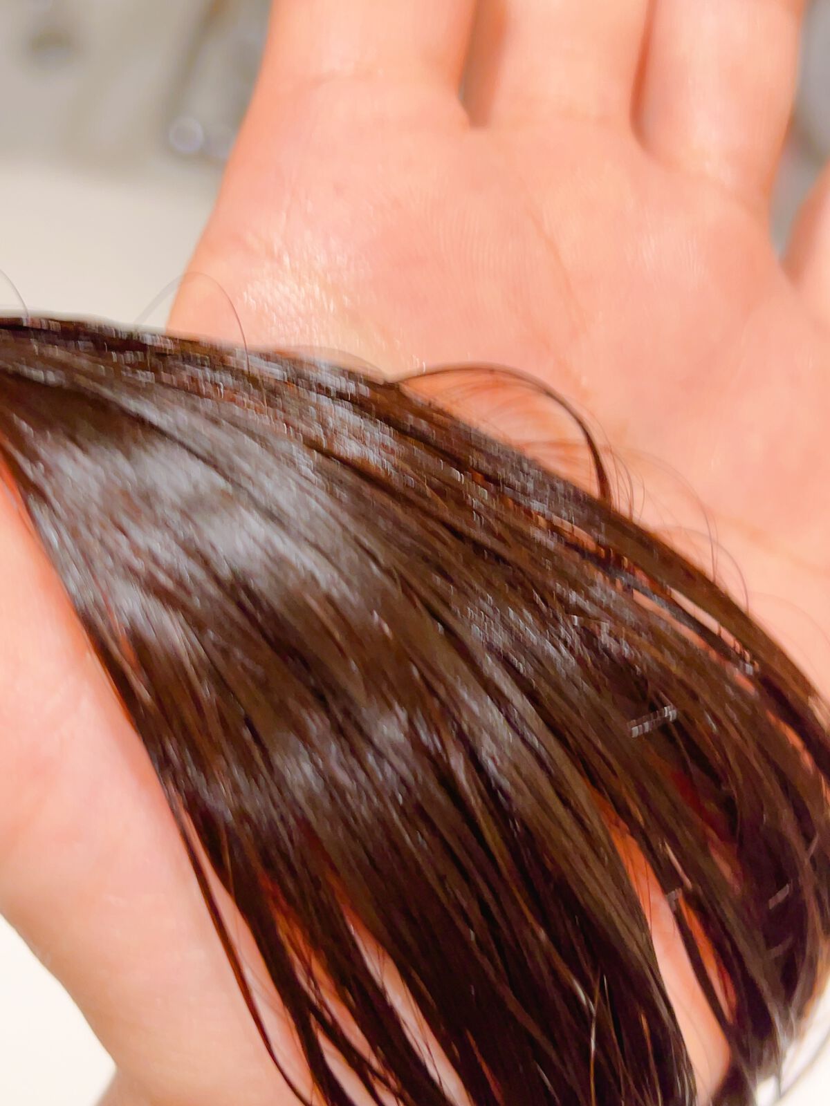 ピンクミー ウォーターコンク コントロール ヘアオイル/ululis/ヘアオイルを使ったクチコミ(5枚目)