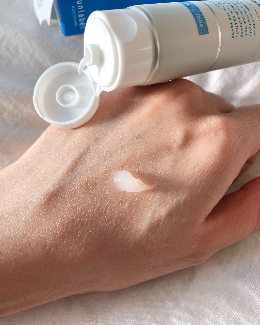 モイストファーマ オールインワンジェル/unlabel/オールインワン化粧品を使ったクチコミ(3枚目)