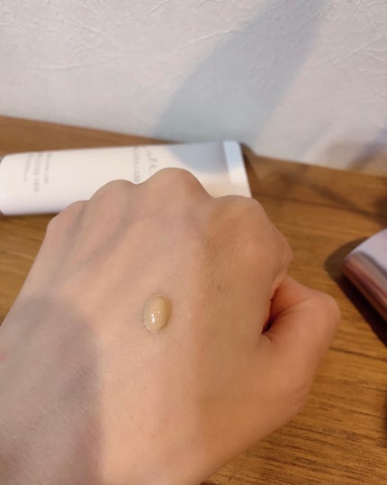 薬用クリアエステヴェール/Macchia Label/リキッドファンデーションを使ったクチコミ(4枚目)