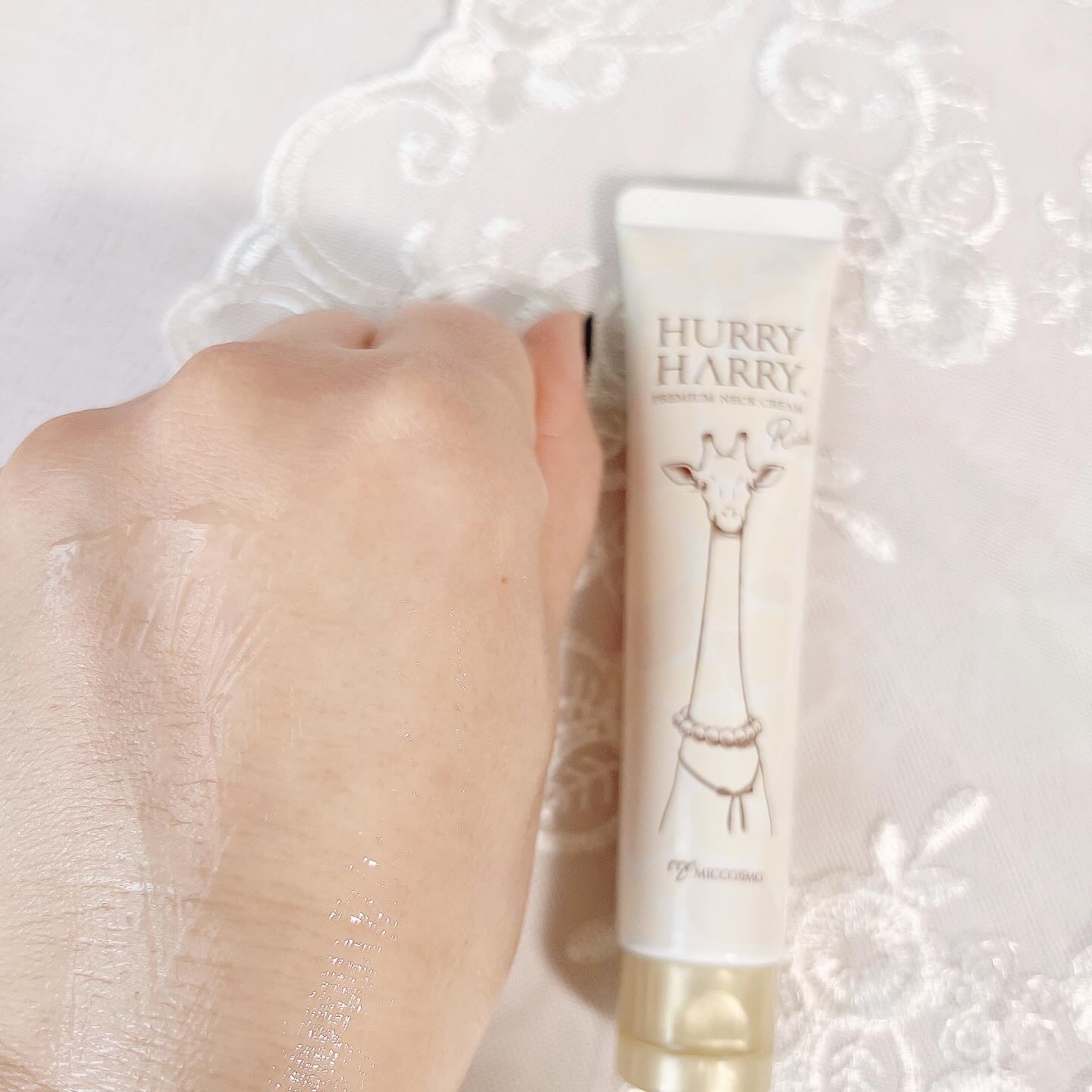 ハリーハリー 薬用おとなの美くびクリーム リッチ（医薬部外品）/ハリーハリー/ネック・デコルテケアを使ったクチコミ（3枚目）