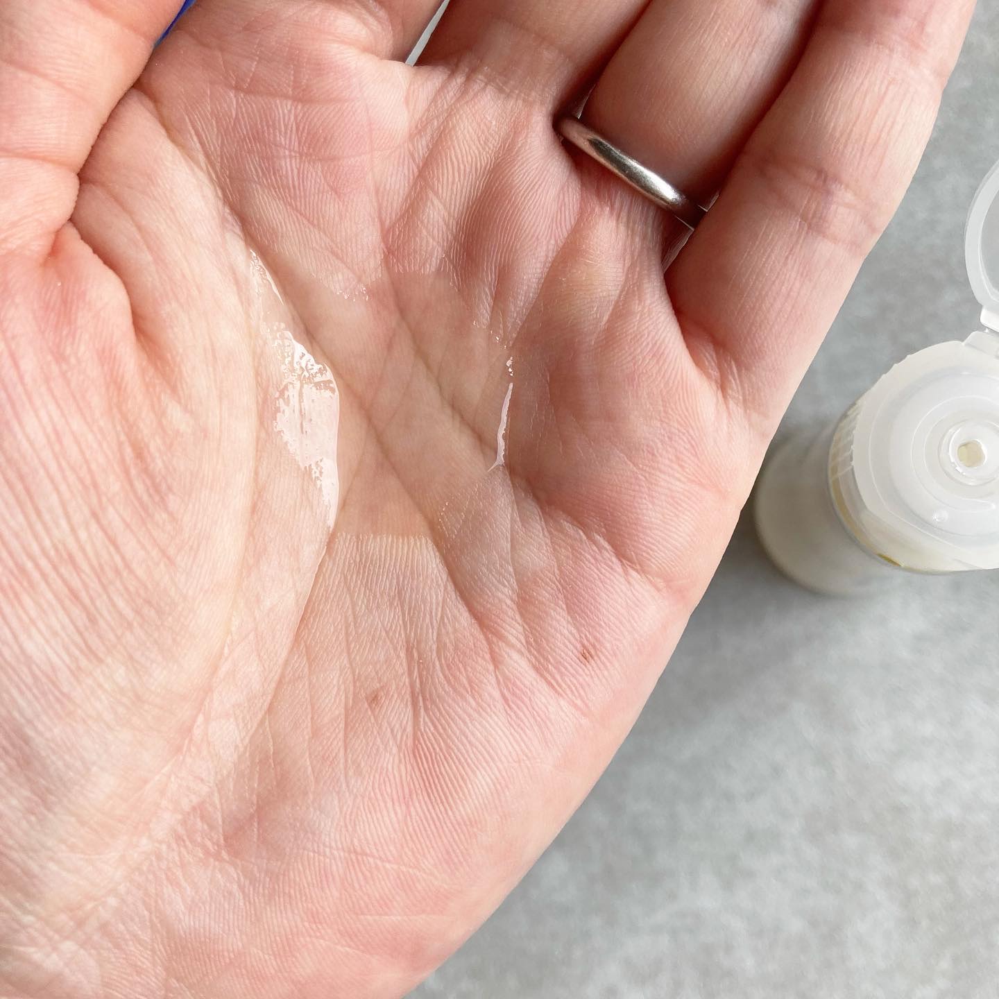 ブライトニング 化粧液 II しっとり＜医薬部外品＞/ファンケル/化粧水を使ったクチコミ（2枚目）