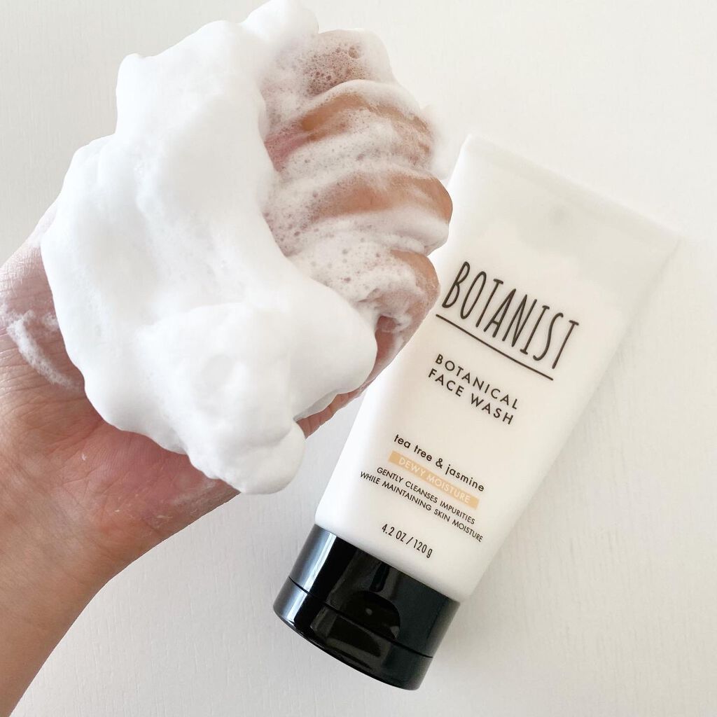 ボタニカルフェイスウォッシュ デューイーモイスチャー/BOTANIST/洗顔フォームを使ったクチコミ(4枚目)
