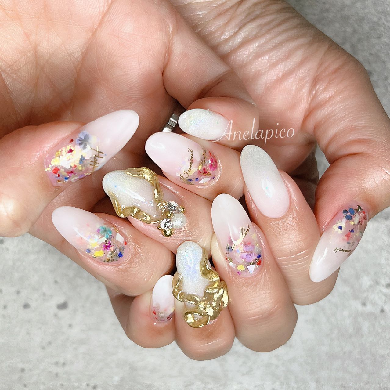 #ネイル,#純国産ジェルネイル,#ジェルネイル,#春ネイル,#桜ネイル,＃押し花ネイルのネイルデザイン