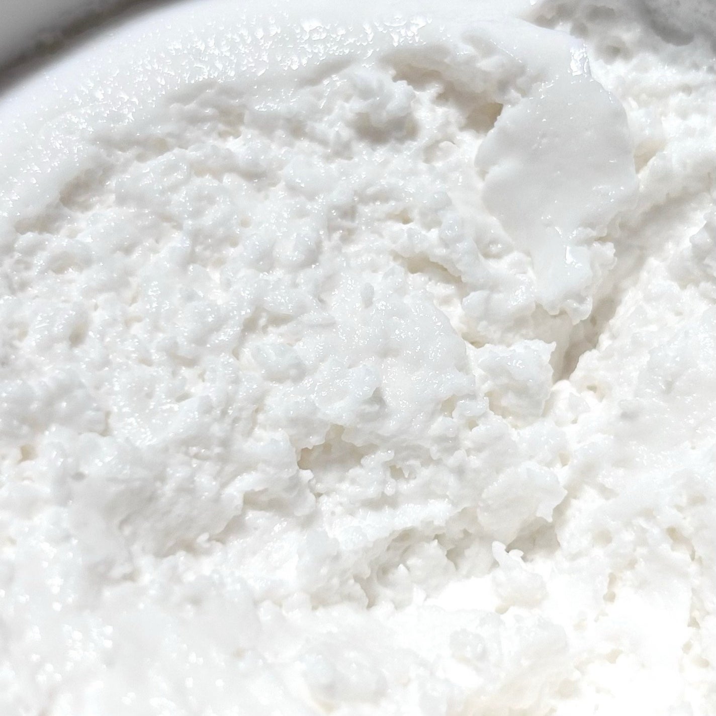 テ・アールグレイ スノーシア ボディクリーム/L'OCCITANE/ボディクリームを使ったクチコミ(2枚目)