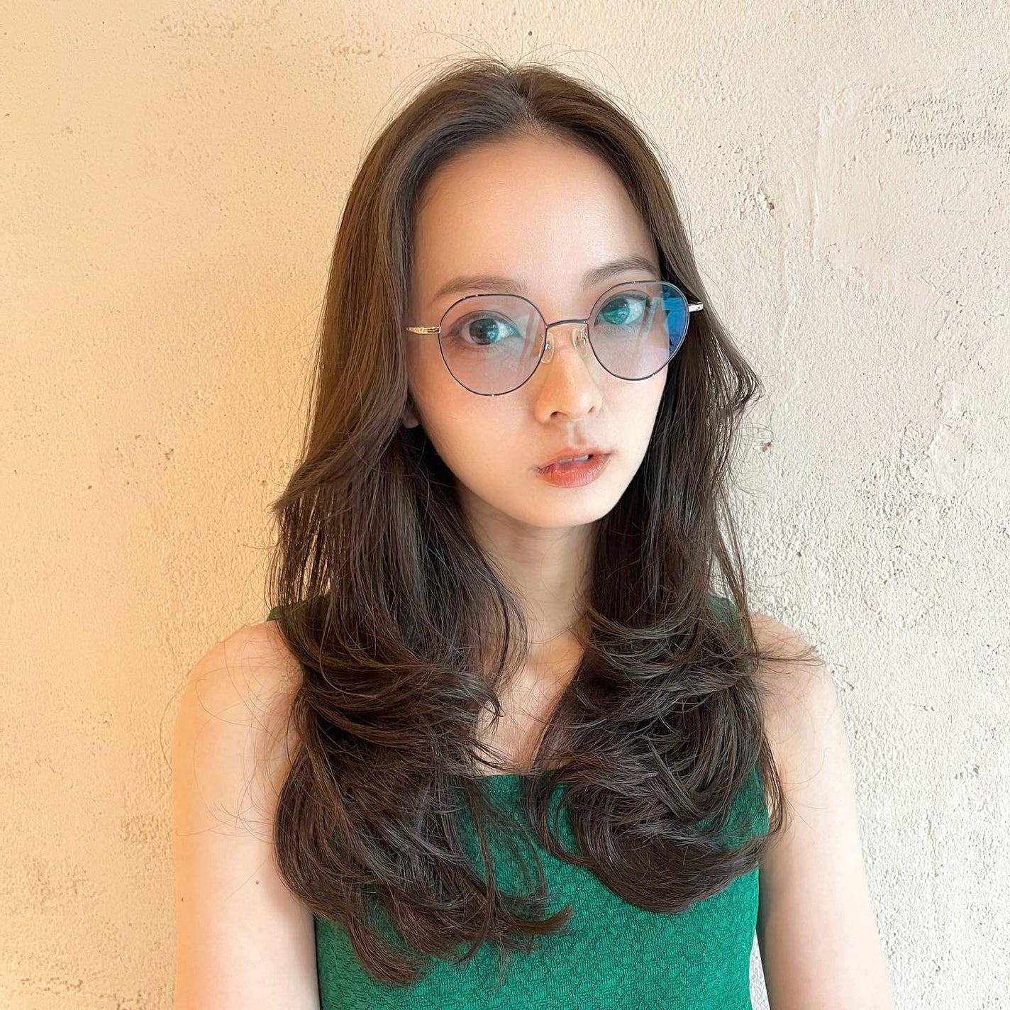 HARUNA on LIPS 「たっぷりレイヤー♡鎖骨下辺りからスタートした、大人上品な、カジ..」(2枚目)