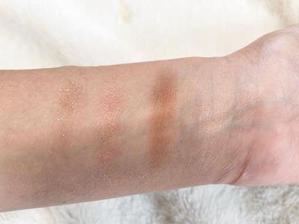 athe AUTHENTIC FALL IN EYES/athé/アイシャドウパレットを使ったクチコミ(3枚目)