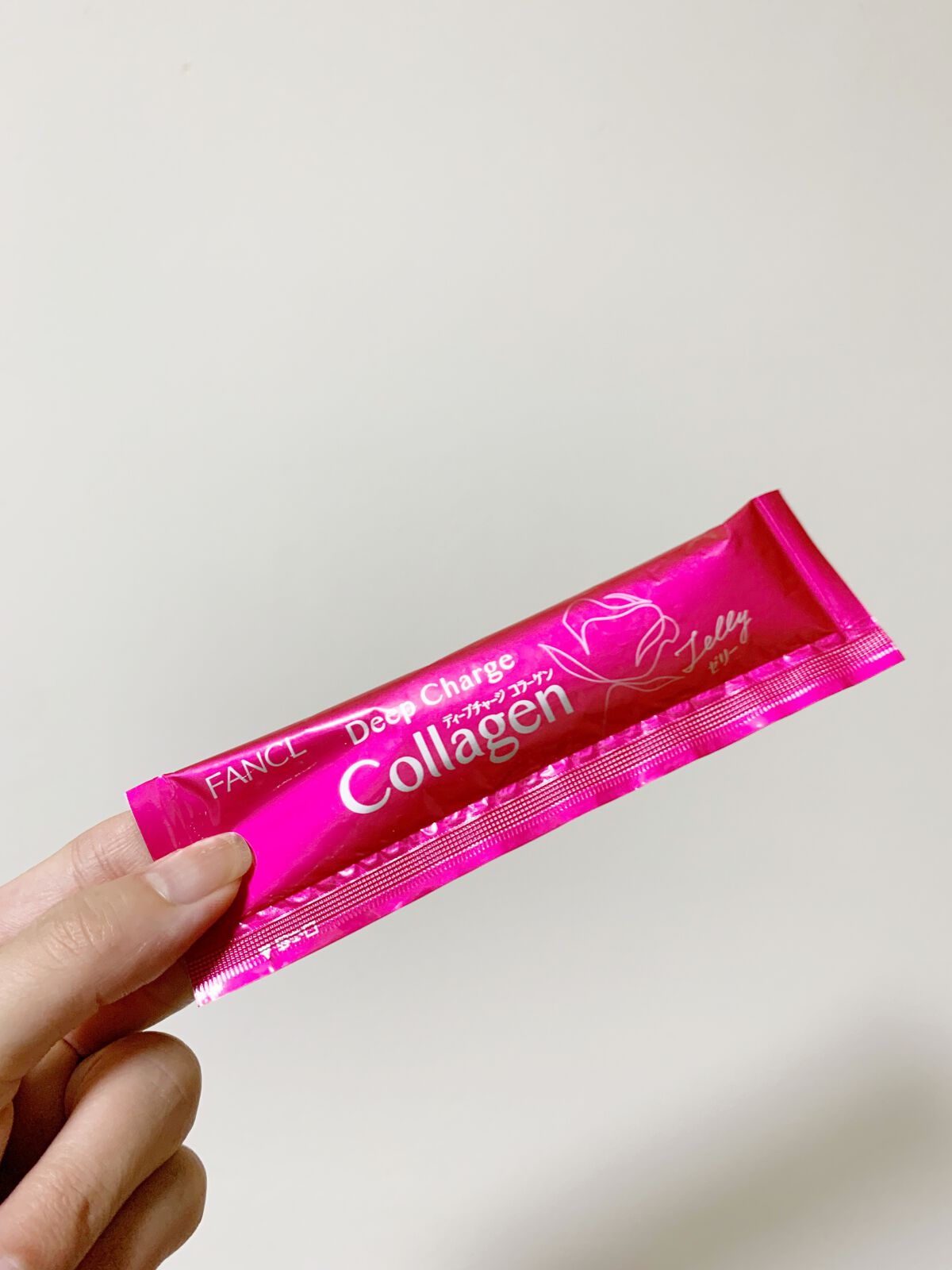 ディープチャージ コラーゲン スティックゼリー/ファンケル/美容サプリメントを使ったクチコミ(3枚目)
