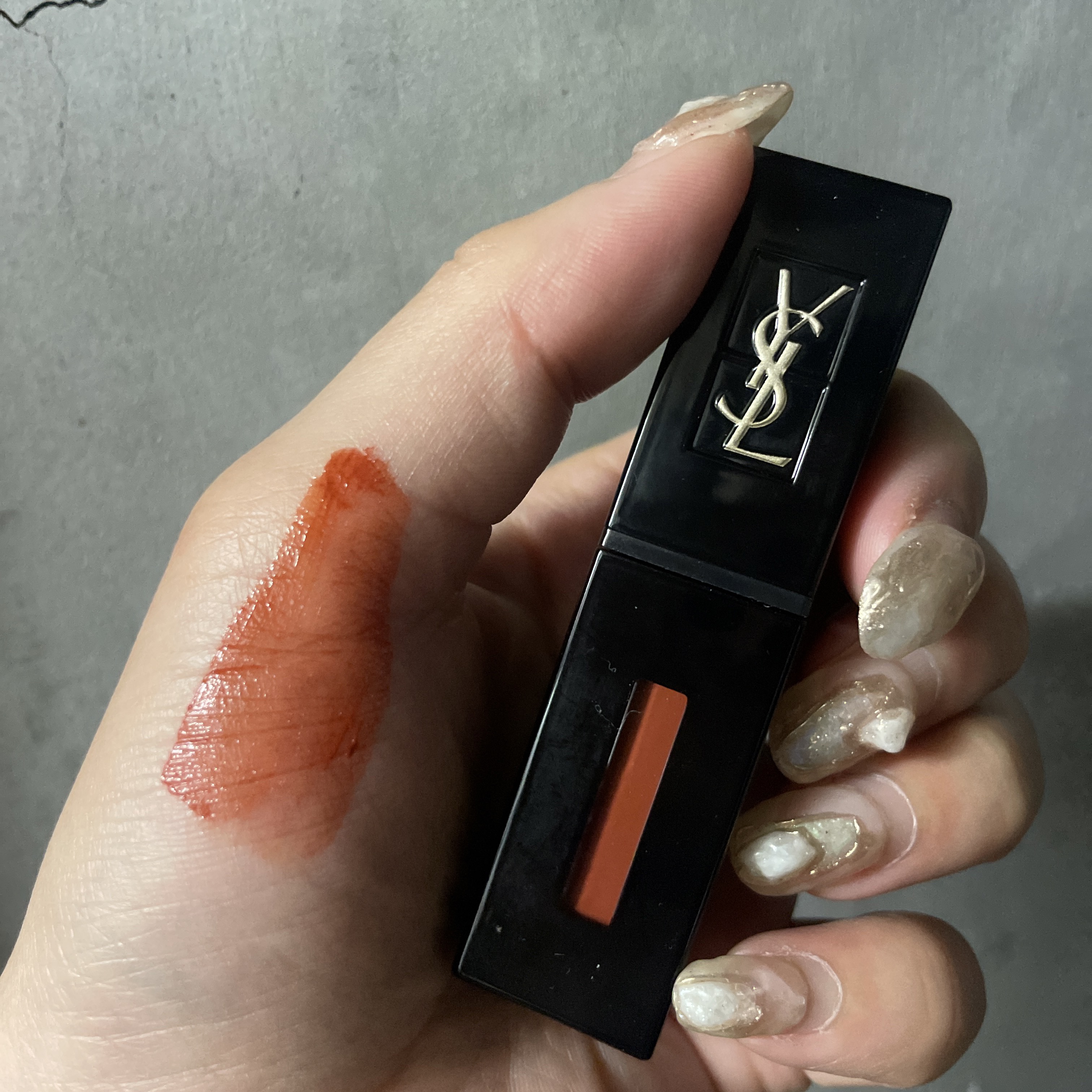 ルージュ ピュールクチュール ヴェルニ ヴィニルクリーム No.441 アーケードチリ/YVES SAINT LAURENT BEAUTE/口紅を使ったクチコミ（1枚目）