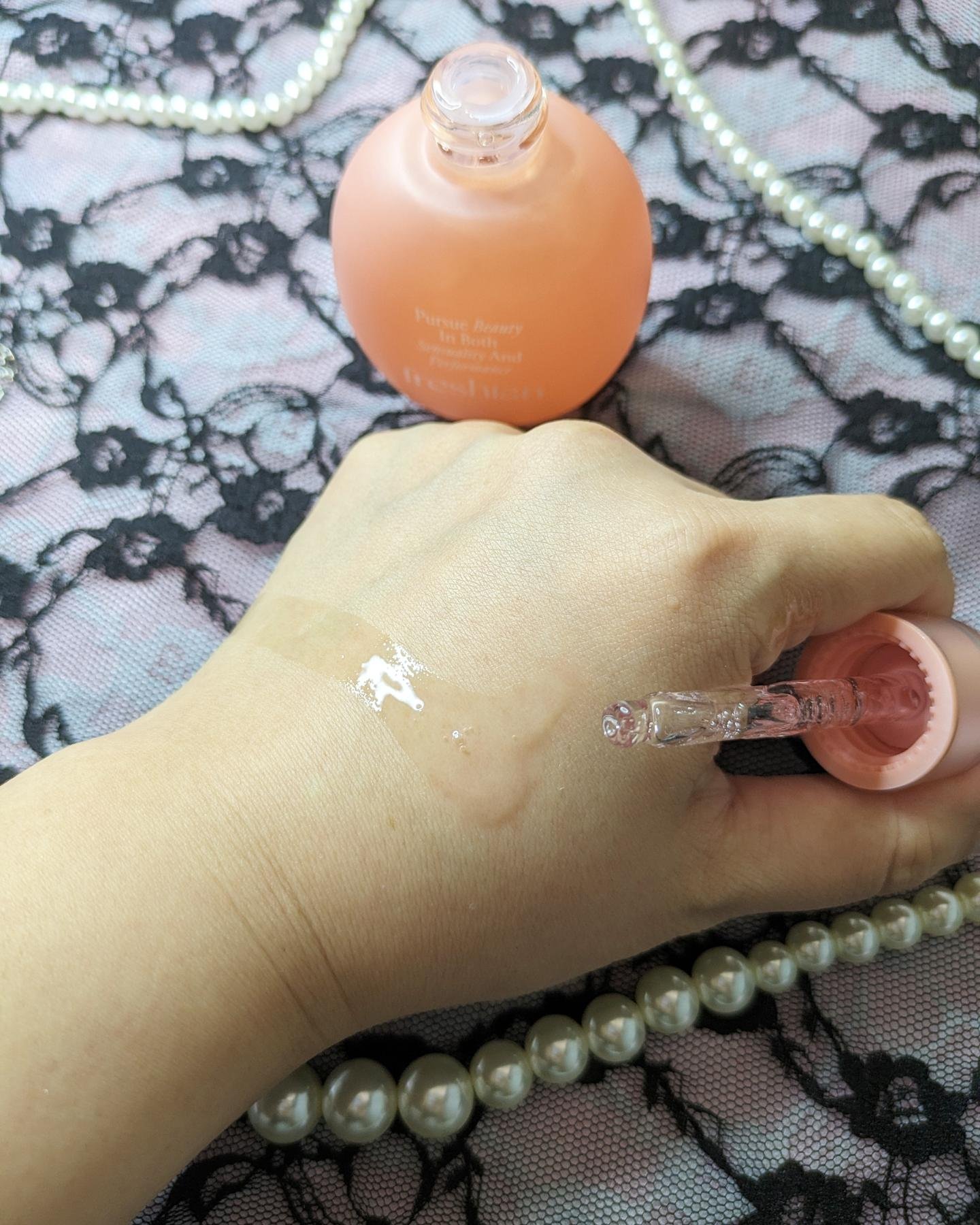 フレシアン ロジーセラムプライマー/freshian/化粧下地を使ったクチコミ（2枚目）