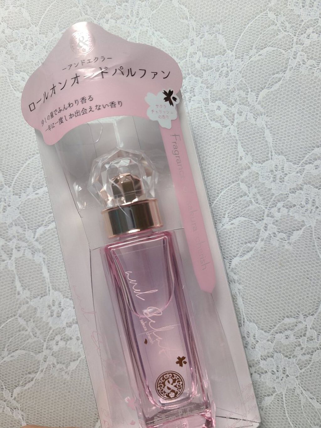 サクラチェリッシュ ロールオンパルファン/and Eclat/香水(レディース)を使ったクチコミ（1枚目）