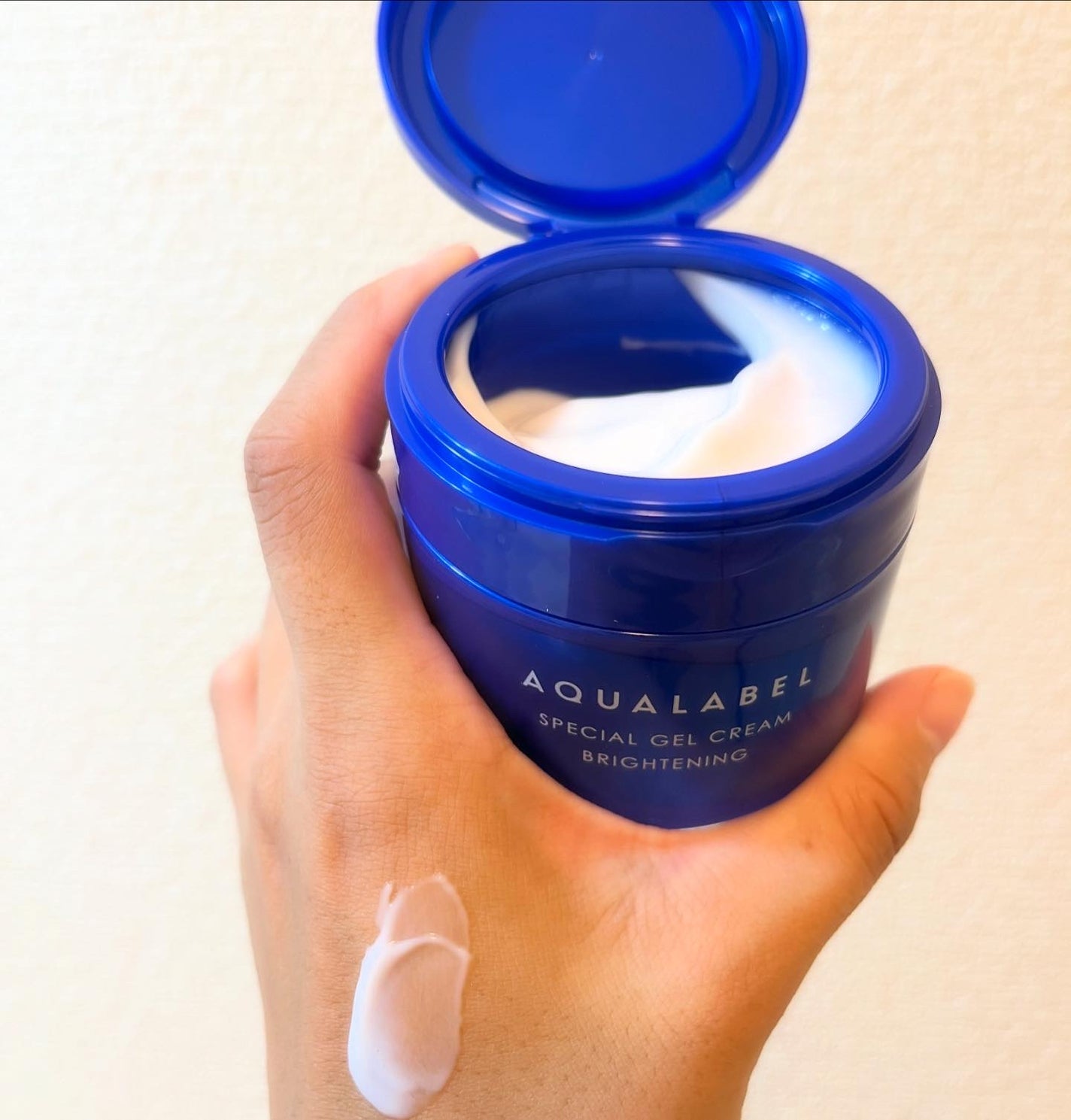 スペシャルジェルクリームA (ホワイト)(医薬部外品)/アクアレーベル/オールインワン化粧品を使ったクチコミ(2枚目)