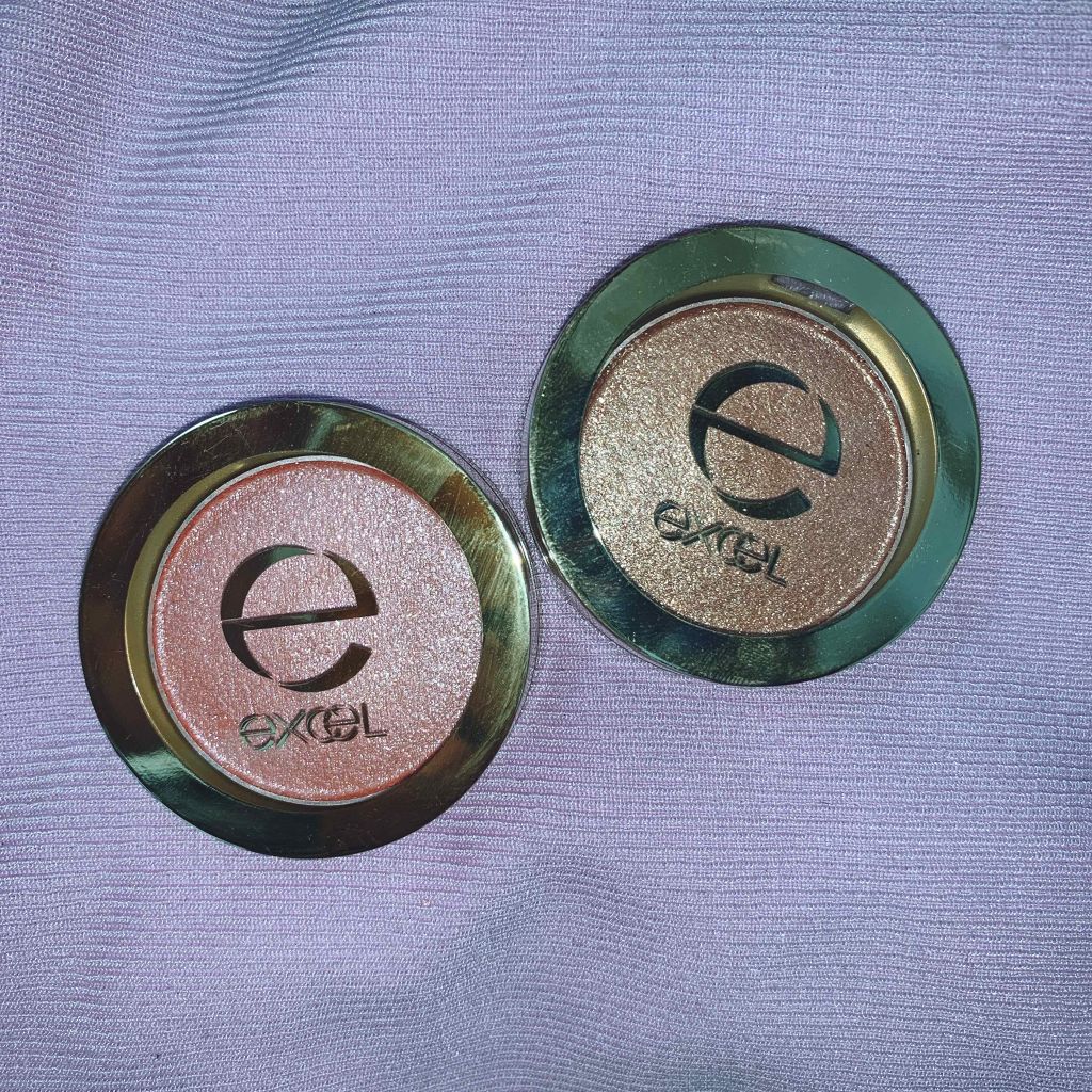 シャイニーシャドウ N/excel/単色アイシャドウを使ったクチコミ(1枚目)