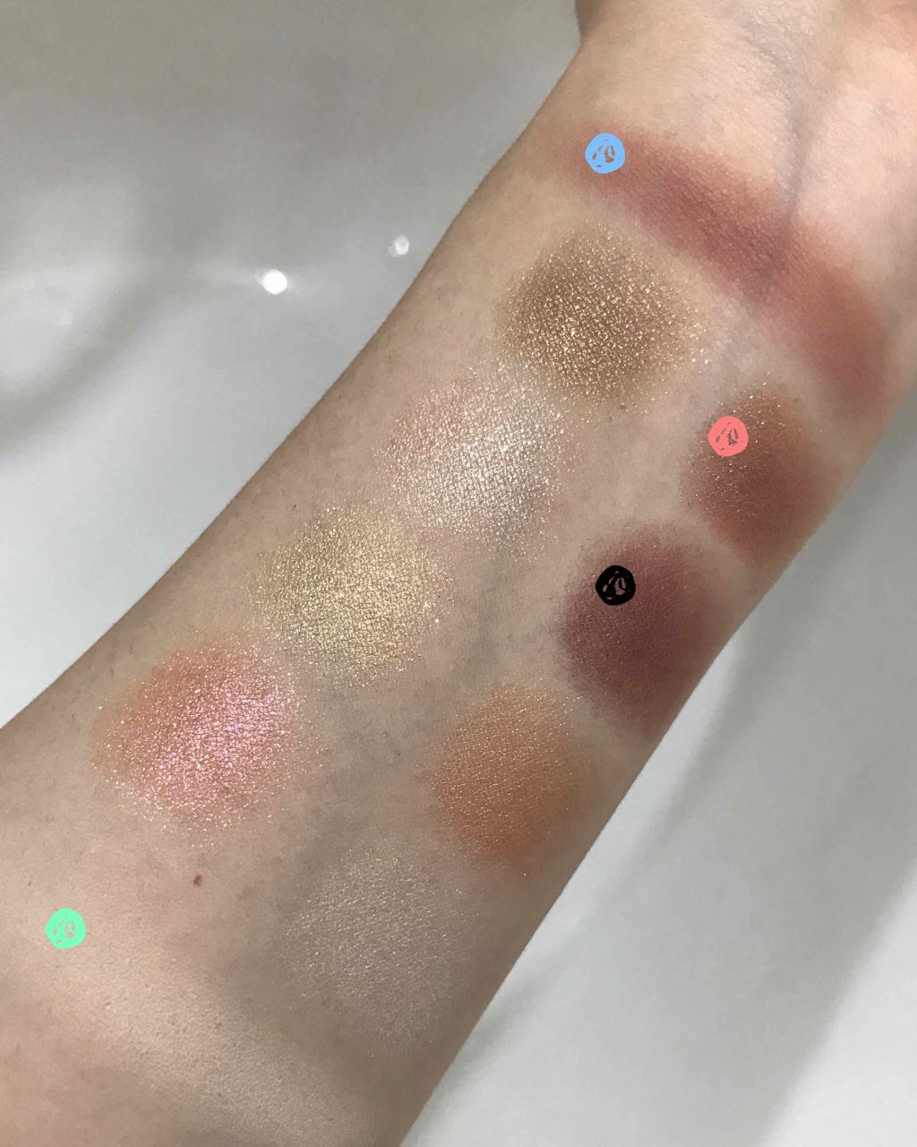 モルトン ドラマ アイ パレット/BOBBI BROWN/アイシャドウパレットを使ったクチコミ（2枚目）