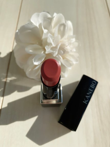 ルージュスターヴァイブラント/KANEBO/口紅を使ったクチコミ(4枚目)