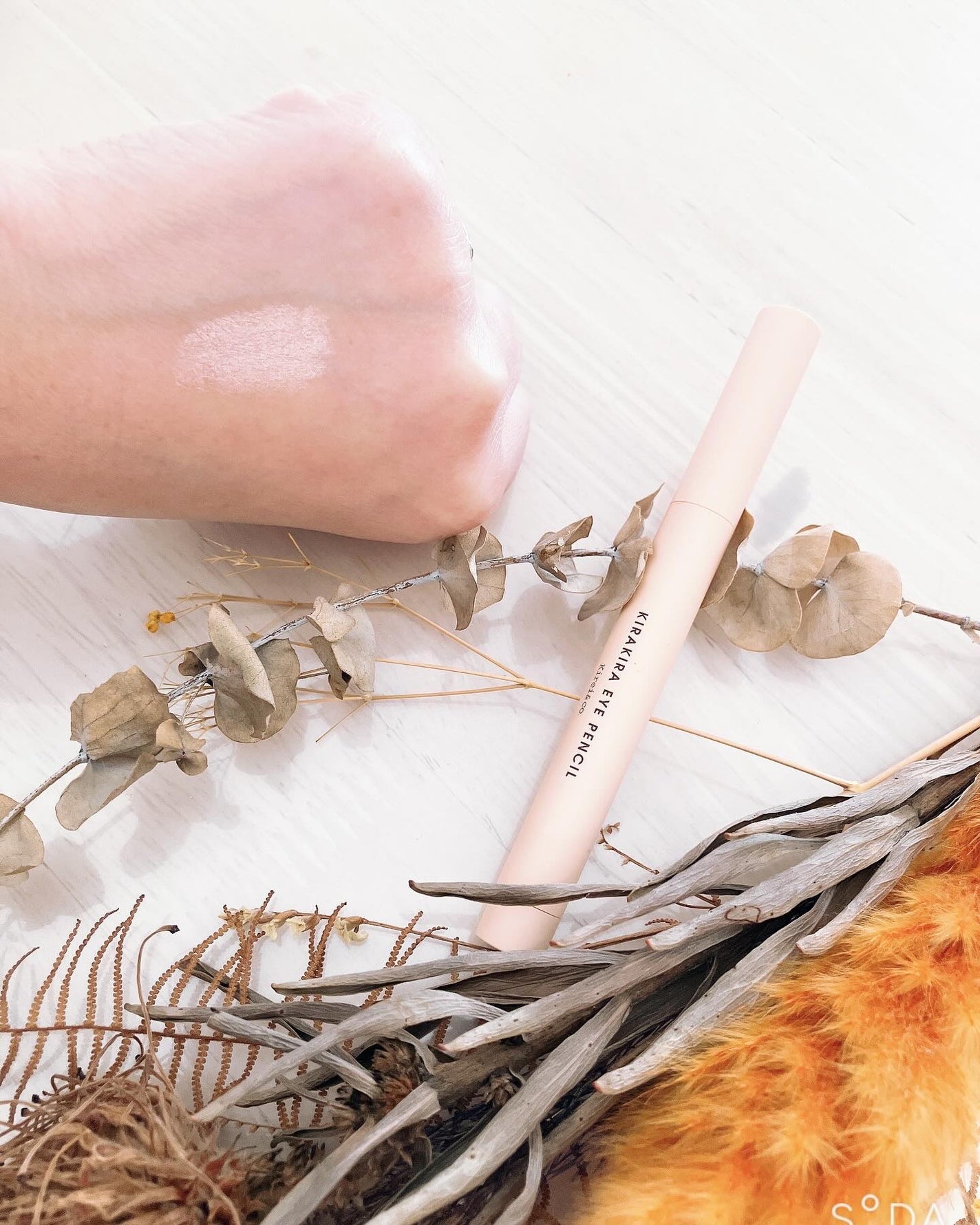 美容まとめ💄💕フォロバ100 on LIPS 「キレイアンドコー🤍ドンキで購入しました☺️見た目とっても可愛い..」(4枚目)