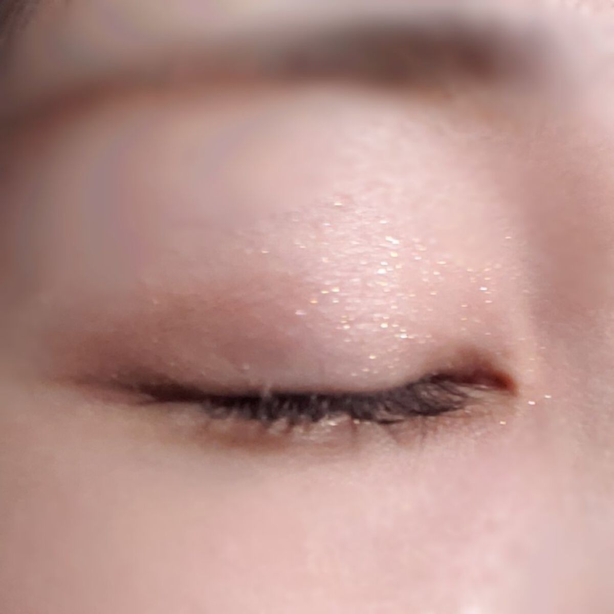 シングルアイシャドウ/aZTK/単色アイシャドウを使ったクチコミ（2枚目）