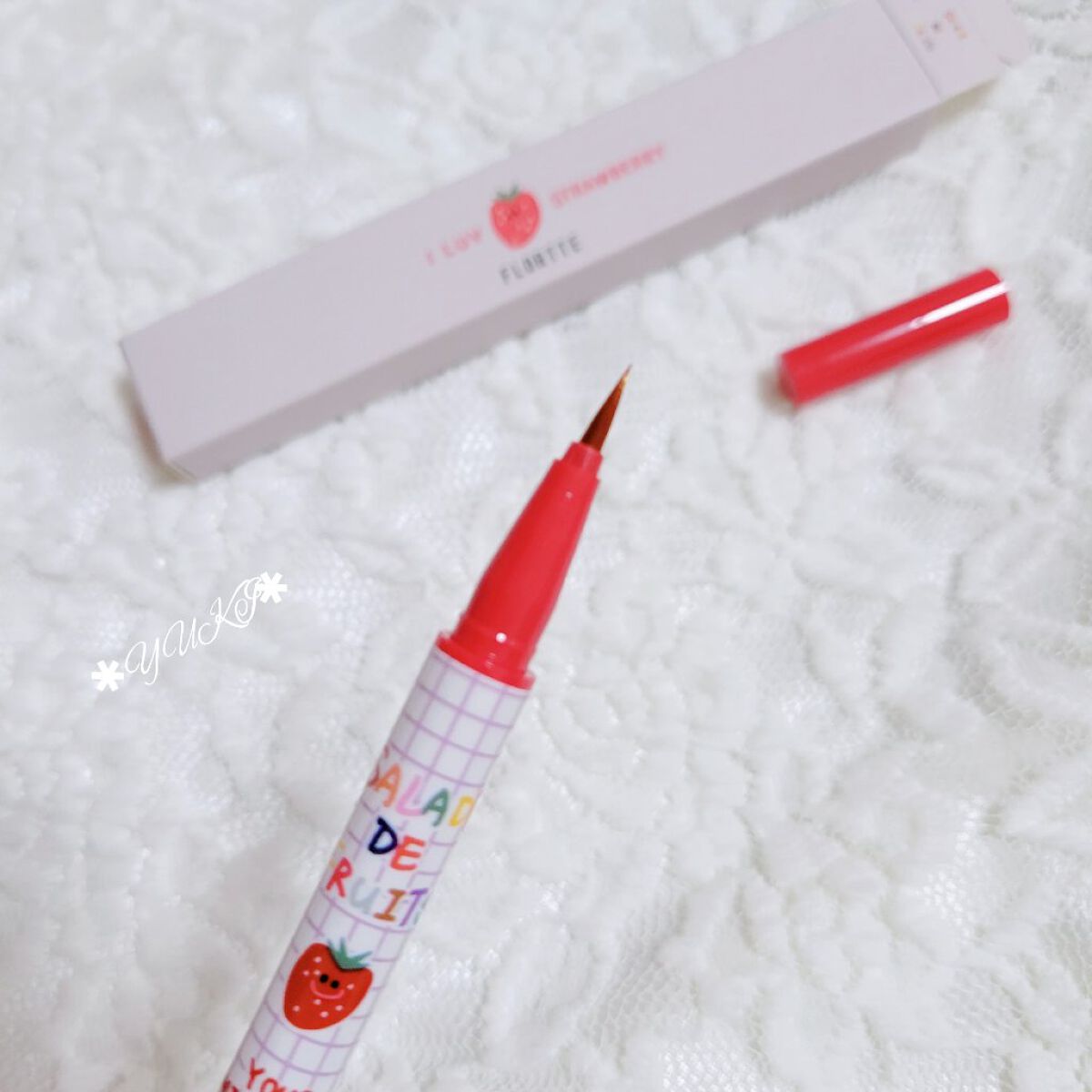 サラダdeフルーツカラーリキッドアイライナーWP 12 ストロベリー/FLORTTE/リキッドアイライナーを使ったクチコミ（2枚目）
