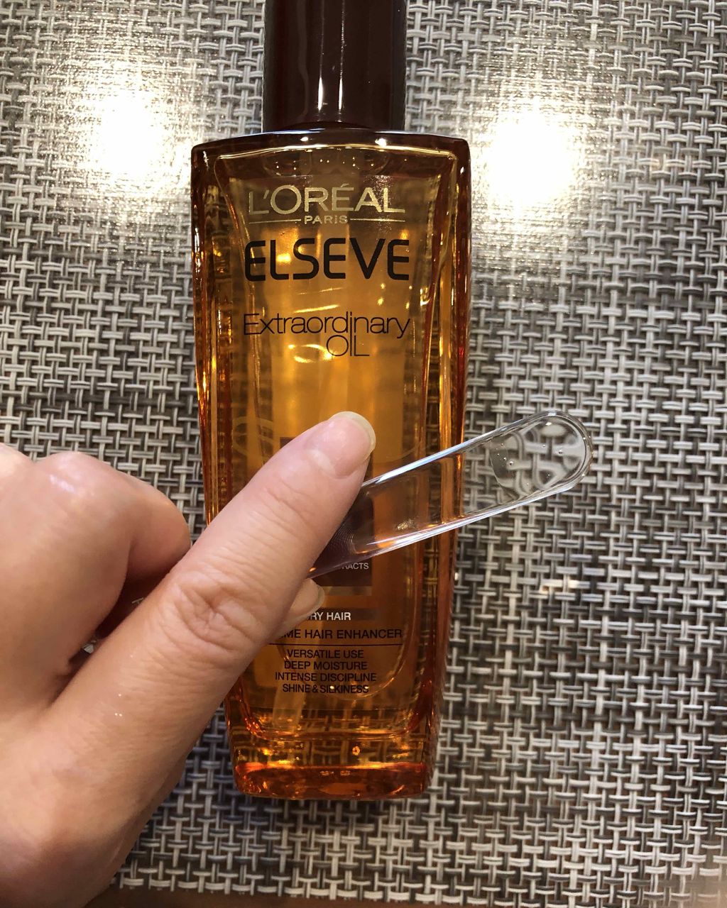 エルセーヴ エクストラオーディナリーオイル エクストラリッチ フィニッシュ/ロレアル パリ/ヘアオイルを使ったクチコミ(3枚目)