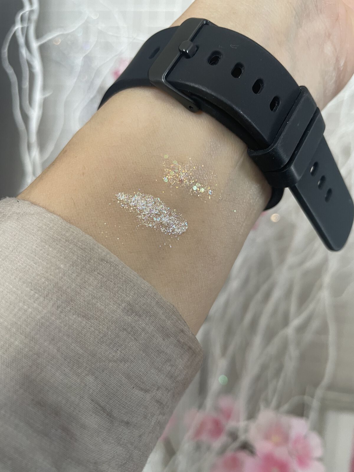 ライトキャッチャーリキッドグリッター/Flynn/グリッターを使ったクチコミ（3枚目）