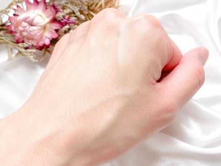 イルミネーティング パウダーファンデーション/est/パウダーファンデーションを使ったクチコミ(3枚目)