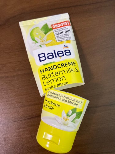 HAND CREME バターミルク&レモン/Balea/ハンドクリームを使ったクチコミ（2枚目）