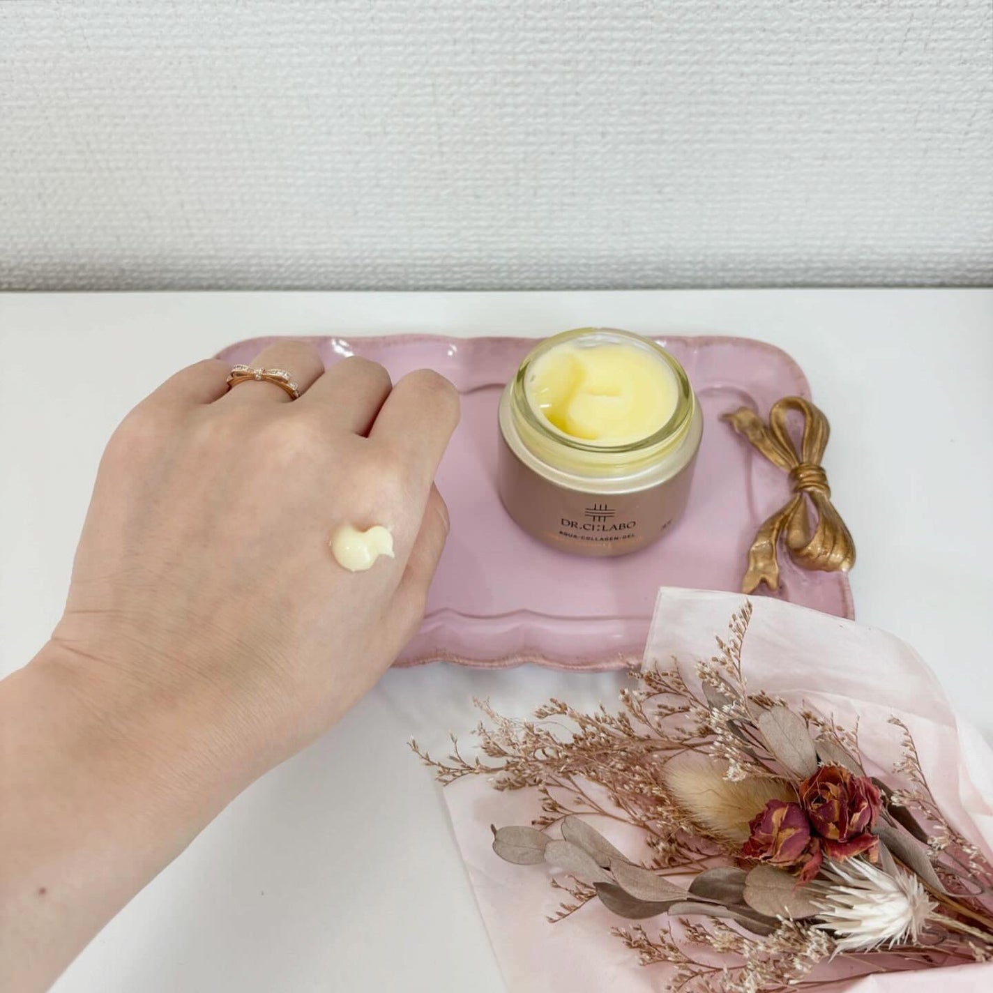 薬用アクアコラーゲンゲル エンリッチリンクルリペア/ドクターシーラボⓇ/フェイスクリームを使ったクチコミ(2枚目)