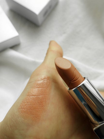 ザ ベージュライブラリー リップスティック/RMK/口紅を使ったクチコミ(2枚目)