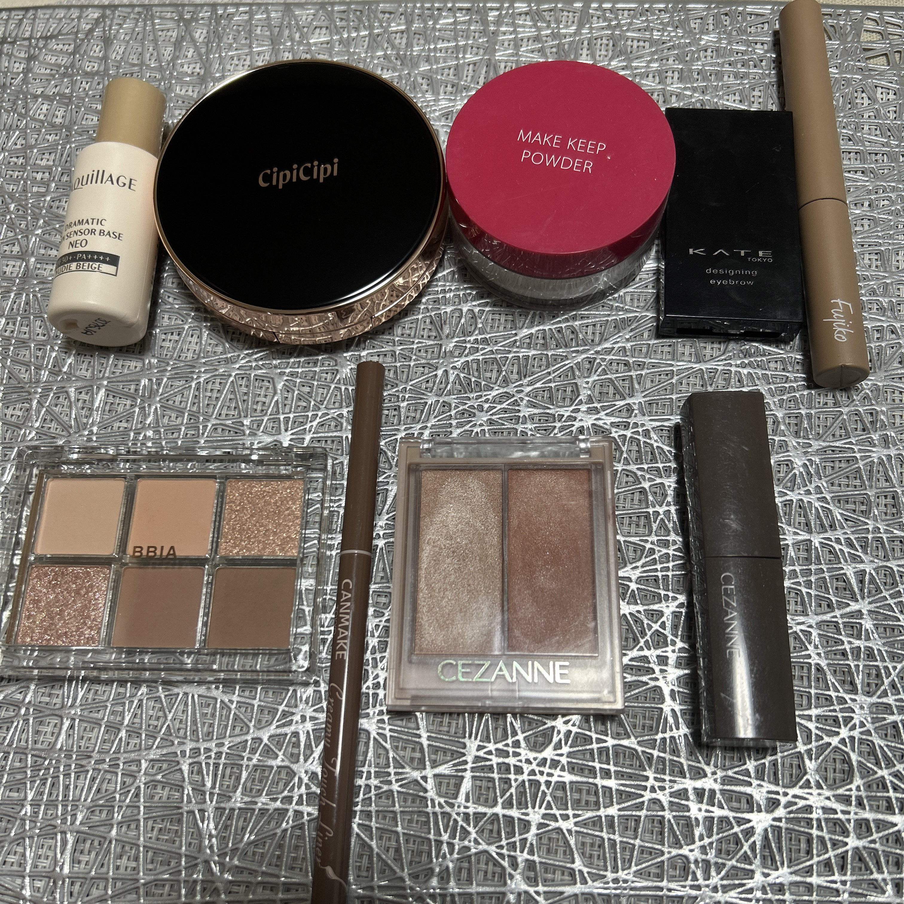 ケイト デザイニングアイブロウ3D/KATE/パウダーアイブロウを使ったクチコミ（1枚目）