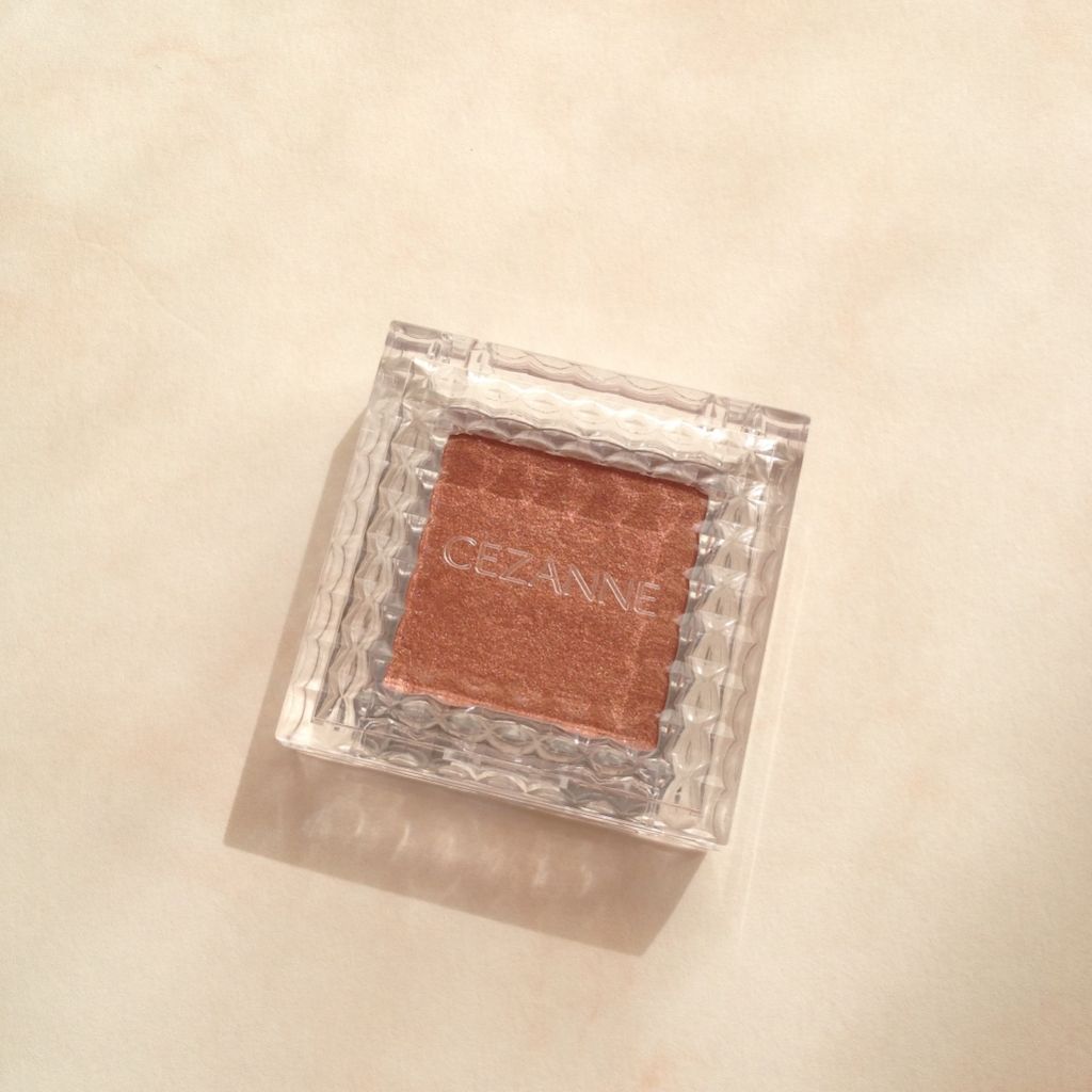シングルカラーアイシャドウ/CEZANNE/単色アイシャドウを使ったクチコミ(1枚目)