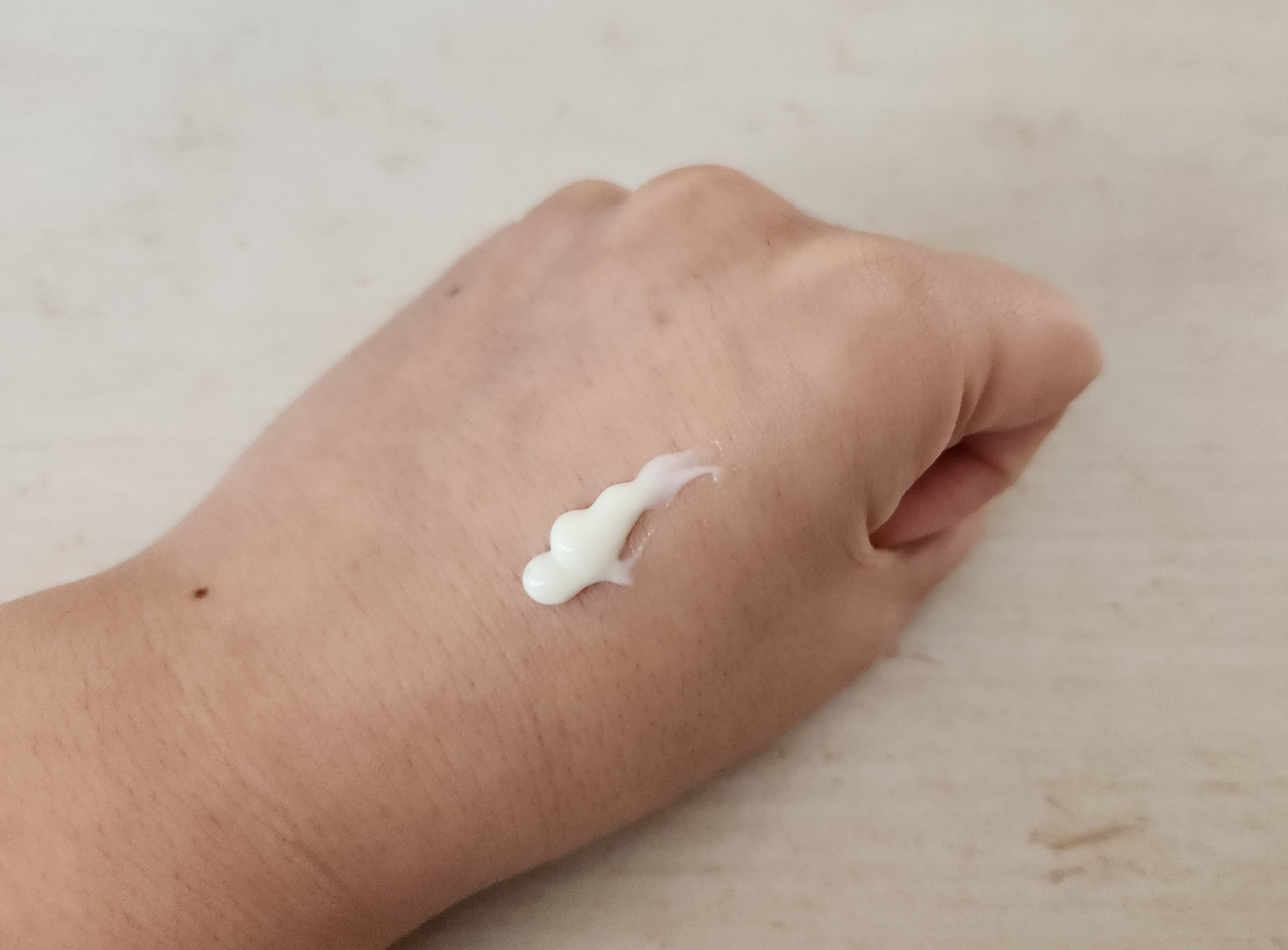 マスクフィットサンクリーム/TIRTIR(ティルティル)/日焼け止めクリームを使ったクチコミ（2枚目）