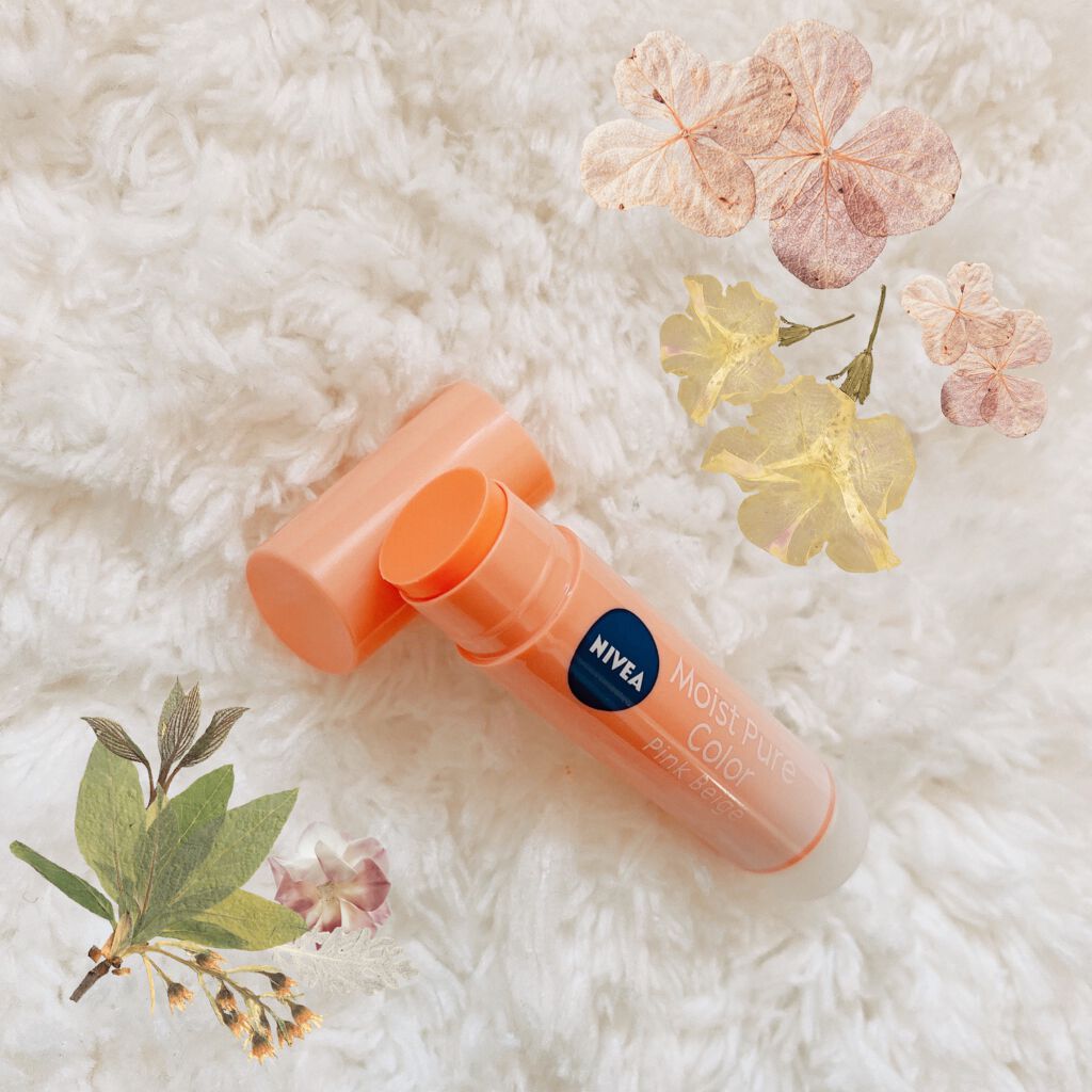 モイストピュアカラーリップ ピンクベージュ/ニベア/リップクリームを使ったクチコミ（2枚目）