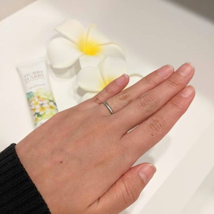 大人のハンドバーム エルブグリーンの香り/ハリーハリー/ハンドクリームを使ったクチコミ(4枚目)