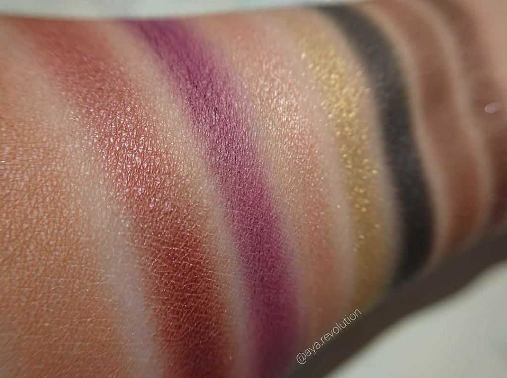 ミニチョコレートアイシャドウパレット/MAKEUP REVOLUTION/アイシャドウパレットを使ったクチコミ(3枚目)