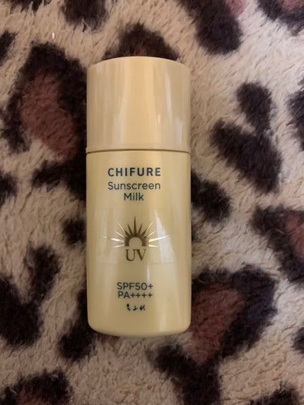 ちふれ 日やけ止め ミルク UVのクチコミ「ちふれの下地が好きで
リピートしようと行ったのだけど
夏の日差しを想像して
コレ買っちゃいまし.....」(1枚目)