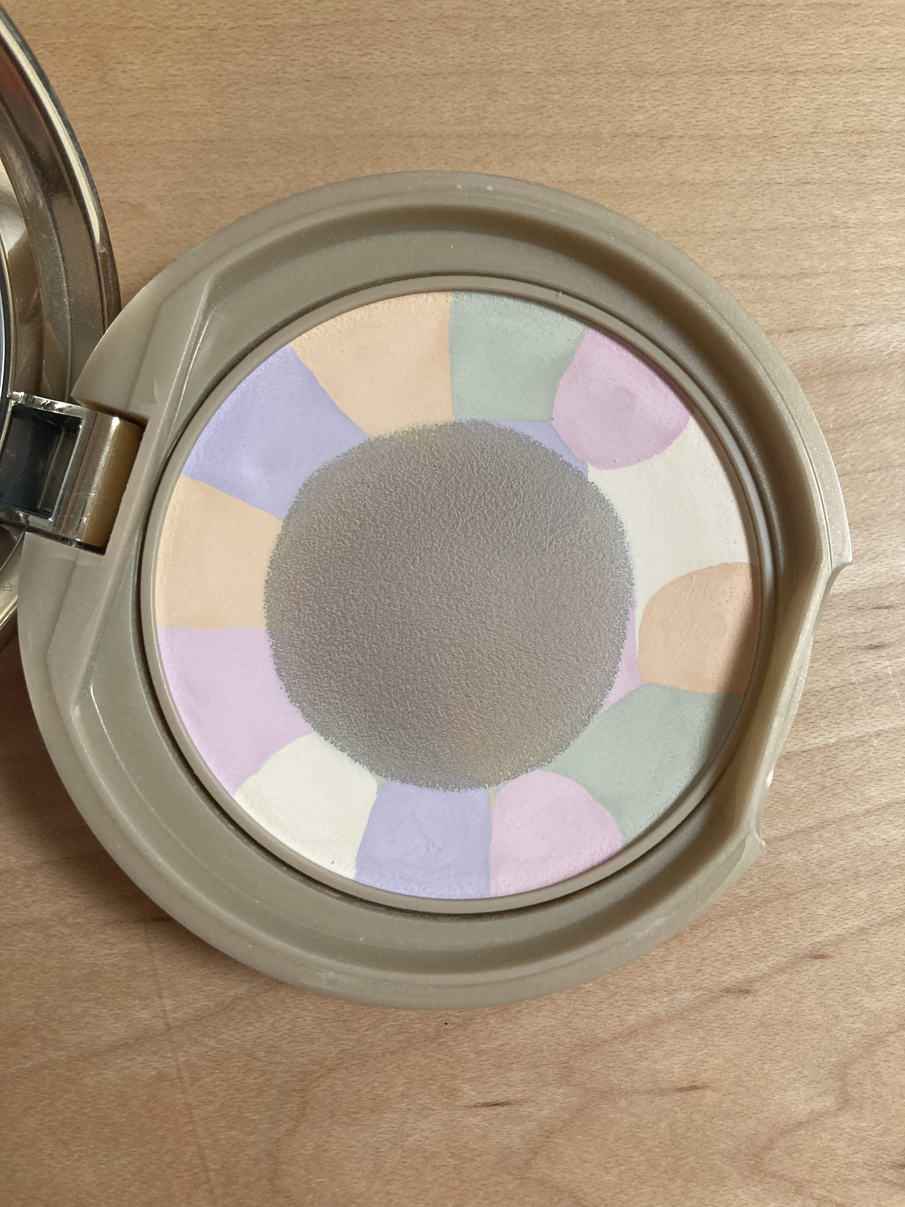 マシュマロフィニッシュパウダー　～Abloom～/キャンメイク/プレストパウダーを使ったクチコミ（1枚目）