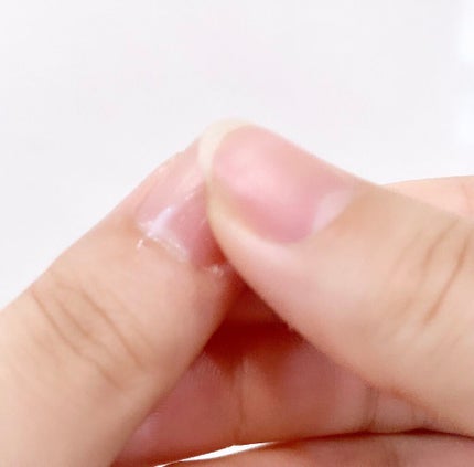 ハンドベール プレミアムリッチネイル/メンソレータム/ネイルオイル・トリートメントを使ったクチコミ(4枚目)