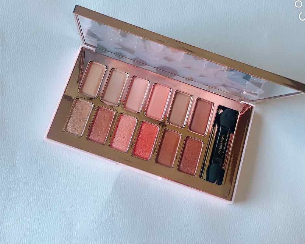 バレンタインボックス3ローズモーメント/VAVI MELLO/アイシャドウパレットを使ったクチコミ(2枚目)