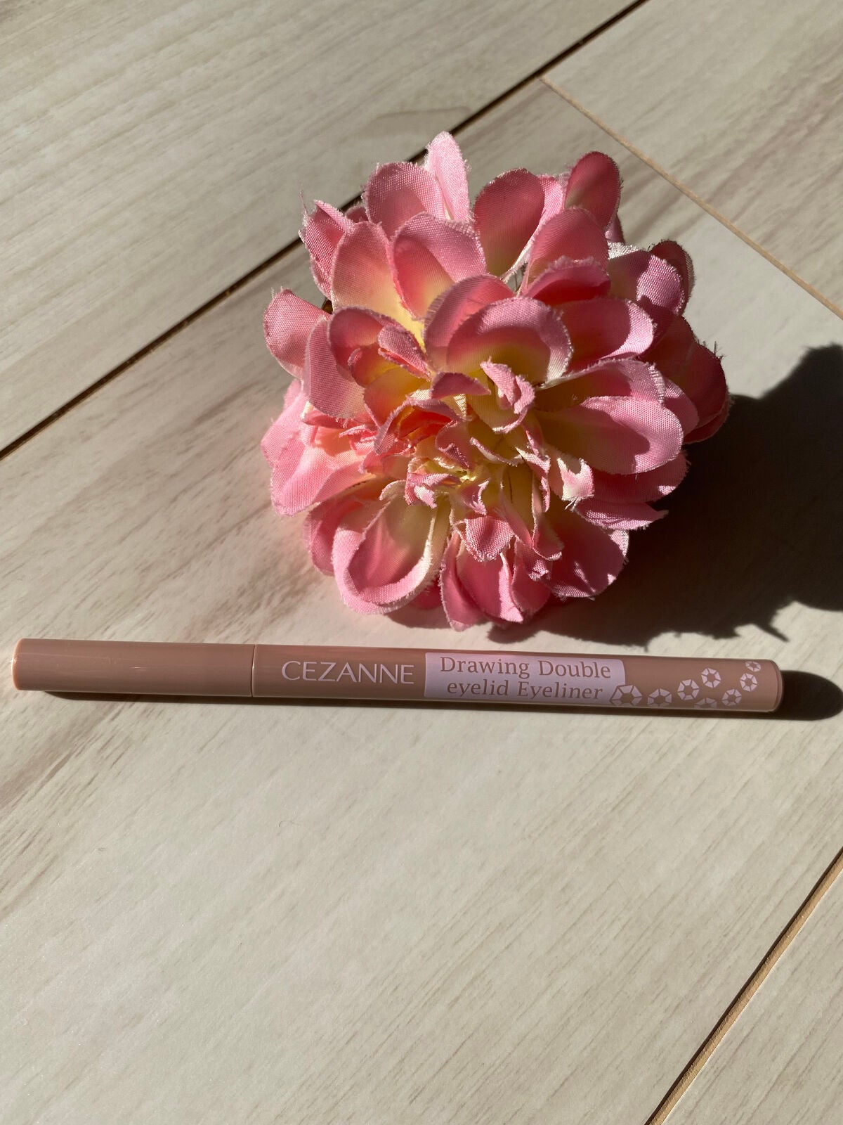 描くふたえアイライナー/CEZANNE/リキッドアイライナーを使ったクチコミ(3枚目)
