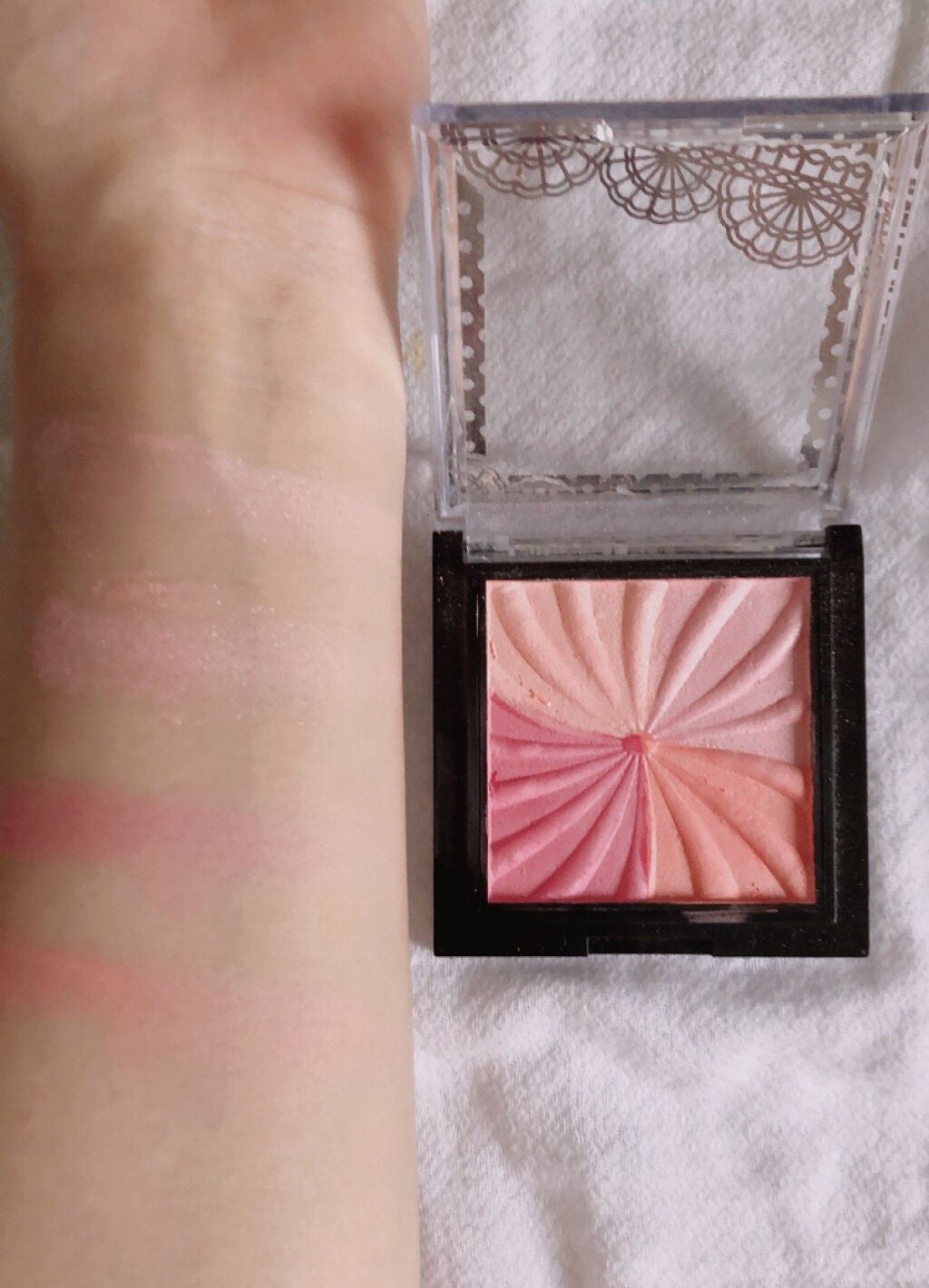 ミックスチークパウダー/DAISO/パウダーチークを使ったクチコミ(1枚目)