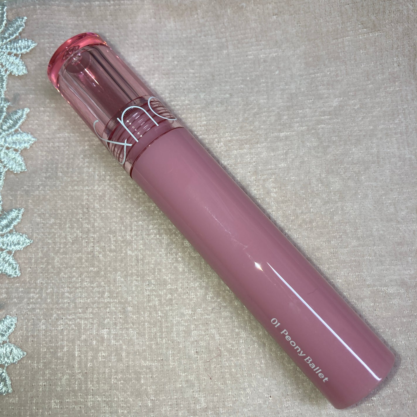 グラスティングカラーグロス/rom&nd/リップグロスを使ったクチコミ(1枚目)