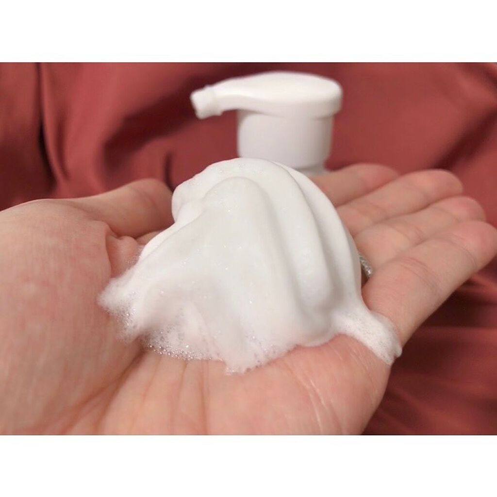 ビオレ ザフェイス 泡洗顔料 ディープモイスト/ビオレ/泡洗顔を使ったクチコミ(2枚目)