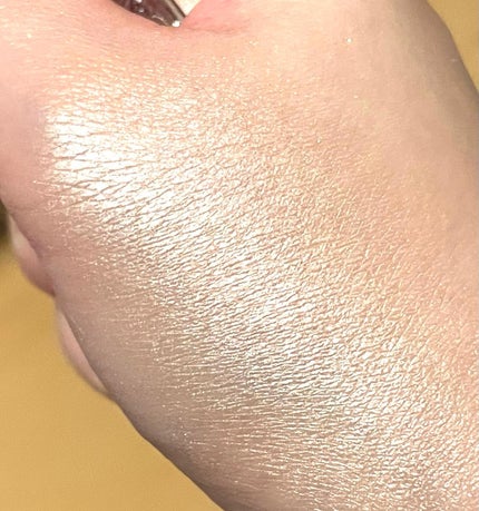 むにゅっとハイライター/キャンメイク/クリームハイライトを使ったクチコミ(4枚目)