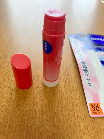 モイストピュアカラーリップ/ニベア/リップクリームを使ったクチコミ(1枚目)