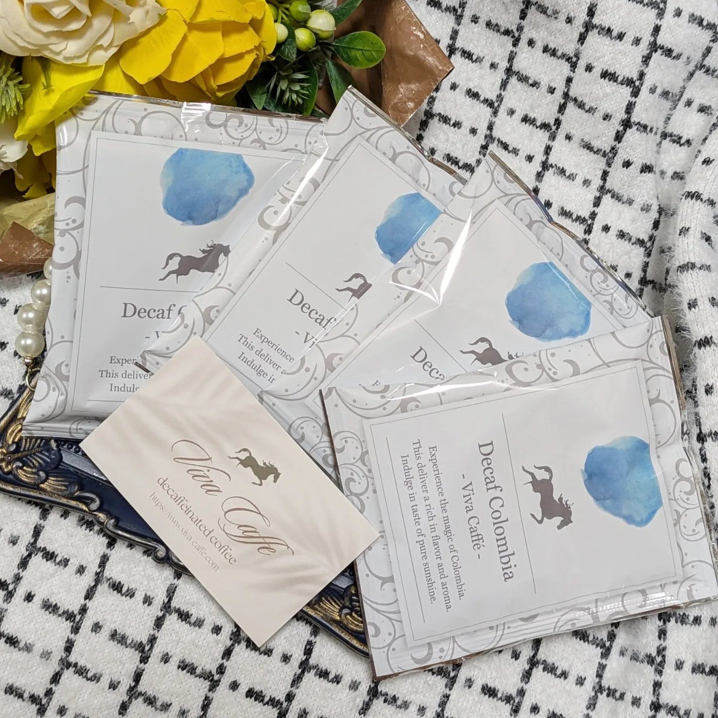 真紅 on LIPS 「デカフェコーヒーvivacaffecolombiaギフトBOX..」(1枚目)