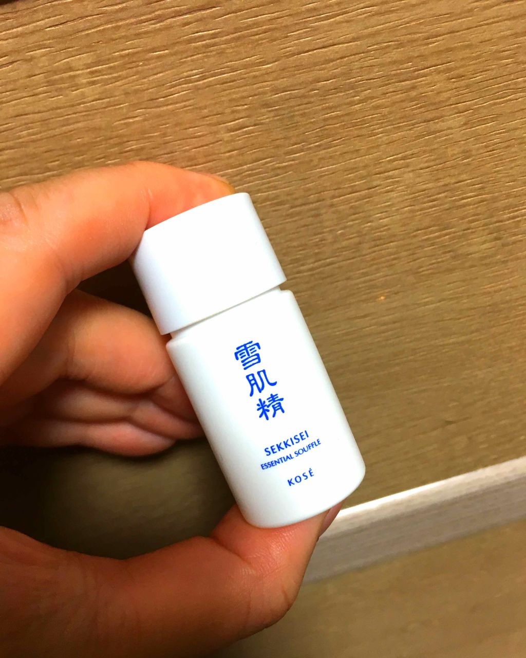 エッセンシャル スフレ/雪肌精/乳液を使ったクチコミ（1枚目）